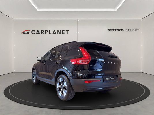 Volvo XC40 2.0 B3 MH Plus Dark