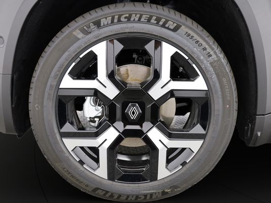 Renault R4 E-Tech Comfort Range techno