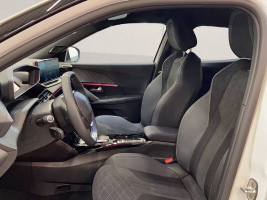 Peugeot 2008 e-GT