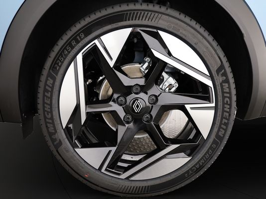 Renault Symbioz 1.8 E-Tech iconic