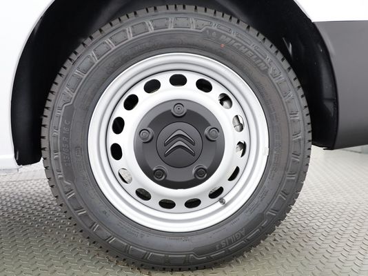 Citroen e-Jumpy Kaw. M 50 kWh Swiss Edition