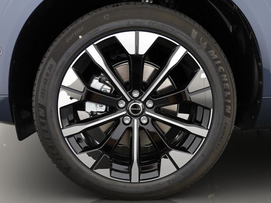 Volvo XC60 2.0 B5 MH Ultra Bright AWD