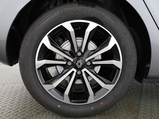 Renault Clio 1.6 E-Tech generation