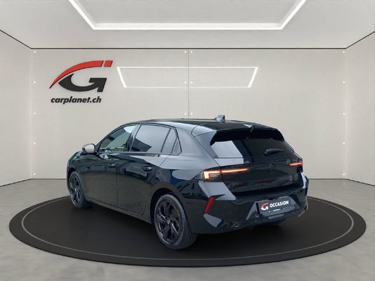 Opel Astra Swiss Plus (GS)