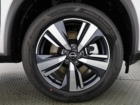 Nissan X-Trail 1.5 VC-T Tekna e-4orce