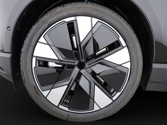 Volvo EX30 E60 Twin Ultra Performance