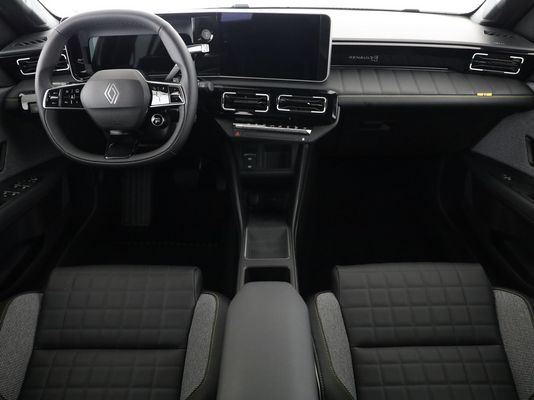 Renault R4 E-Tech Comfort Range iconic