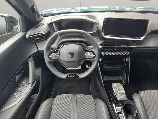 Peugeot 2008 1.2 Hybrid 145 GT
