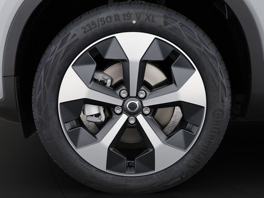 Volvo XC40 2.0 B3 MH Core XCITE