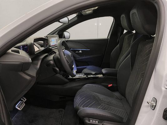 Peugeot 208 1.2 Hybrid 145 GT