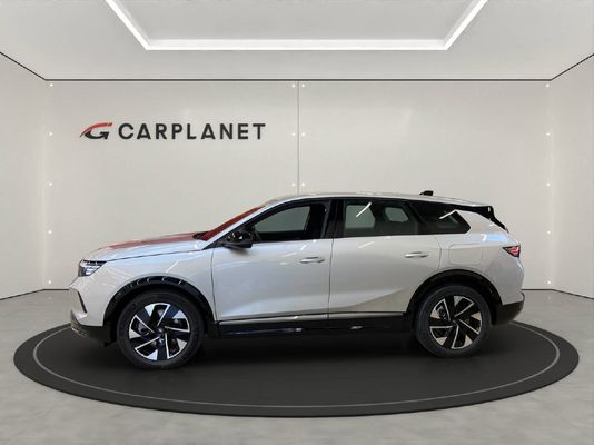 Opel New Grandland 1.6 T 195 Edition