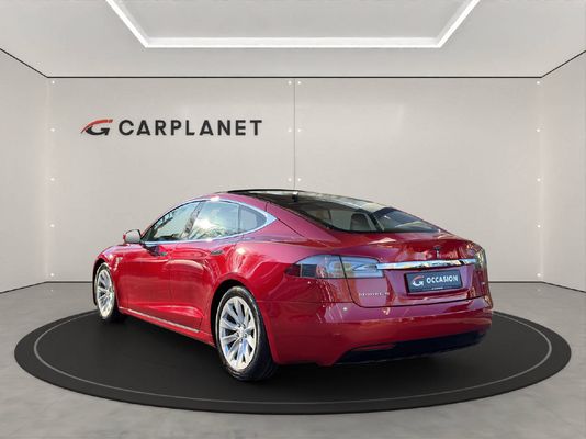 Tesla Model S 90 D