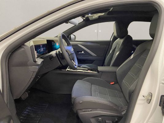 Opel Astra Sports Tourer 1.2 T 130 GS