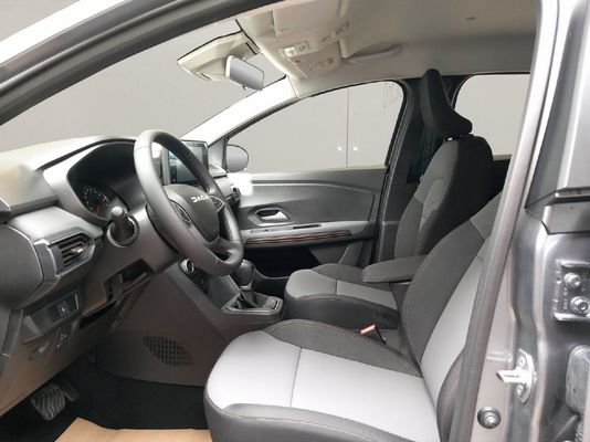 Dacia Sandero Stepway extreme+ TCe 90 auto