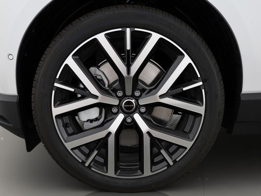 Volvo EX30 E60 Twin Ultra Performance