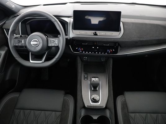 Nissan Qashqai 1.3 DIG-T Tekna+ 4x4