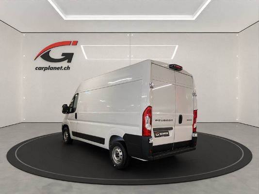 Peugeot Boxer Kaw. 330 L2H2 2.2 BlueHDi 120