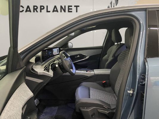 Peugeot 3008 1.2 Hybrid Allure
