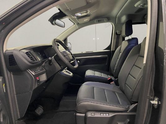 Peugeot Traveller Standard 2.2 BlueHDi 180 Business VIP S/S