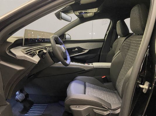 Peugeot 3008 1.2 Hybrid Allure Premium