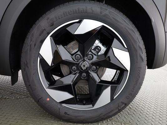 Renault Captur 1.8 E-Tech techno
