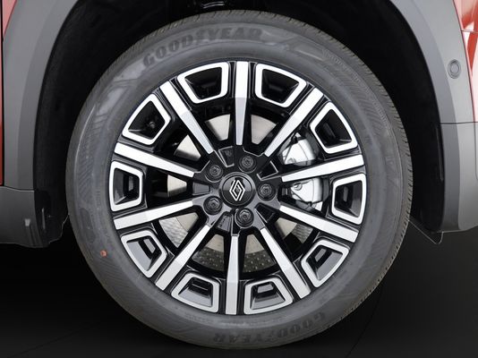 Renault R4 E-Tech Comfort Range iconic