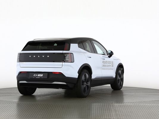 Volvo EX30 CC E60 Twin Performance A