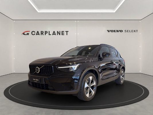 Volvo XC40 2.0 B3 MH Plus Dark