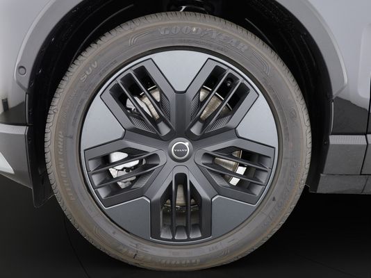 Volvo EX30 CC E60 Twin Performance AWD