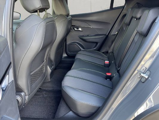 Peugeot 2008 1.2 Hybrid 145 GT