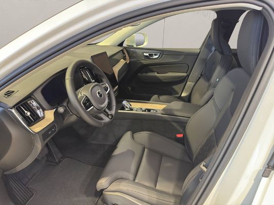 Volvo XC60 2.0 T8 TE Ultra Bright eAWD