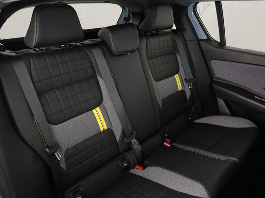 Renault R4 E-Tech Comfort Range iconic