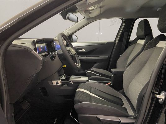 Opel Frontera 1.2 T HEV 145 GS