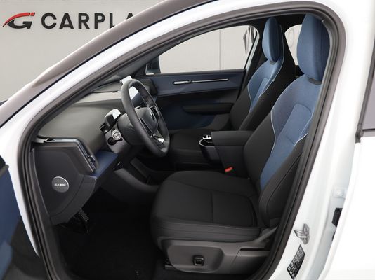 Volvo EX30 CC E60 Twin Performance AWD