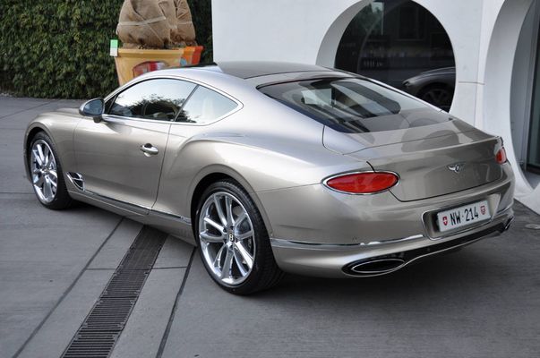 Bentley Continental GT 6.0 W12