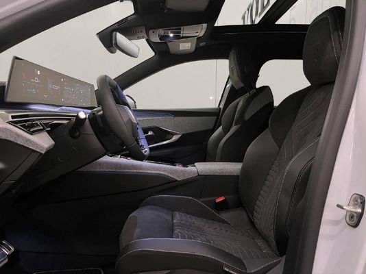 Peugeot 5008 e-GT Exclusive AWD