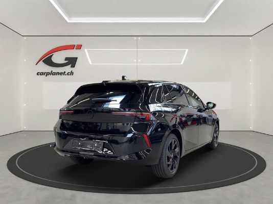 Opel Astra 1.2 T 130 Swiss Plus