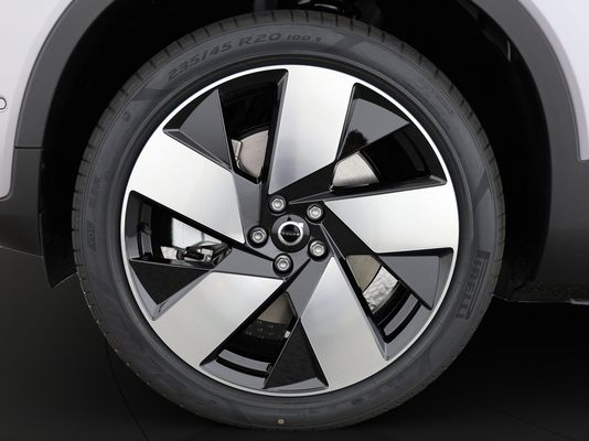 Volvo EX40 Twin Performance Ultra AWD