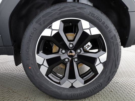 DACIA Bigster 1.8 Hybrid Extreme