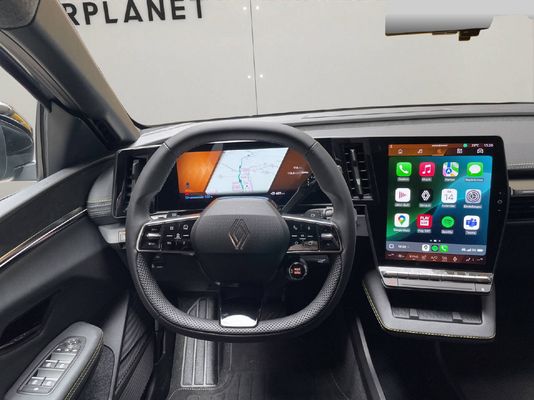 Renault Megane E-Tech iconic