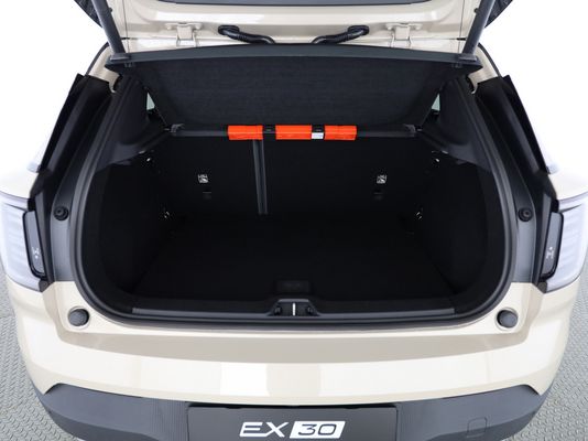 Volvo EX30 CC E60 Twin Performance A