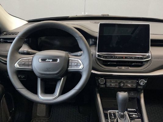 Jeep Compass 1.5 Turbo Sport inkl. Schiebedach