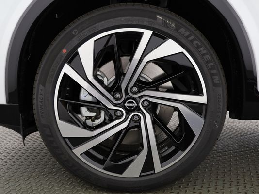 Nissan Qashqai 1.5 VC-T Tekna+