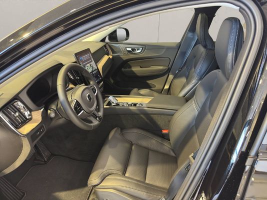 Volvo XC60 2.0 T6 TE Ultra Dark eAWD