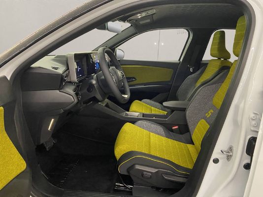 Renault R5 E-Tech Comfort Range iconic