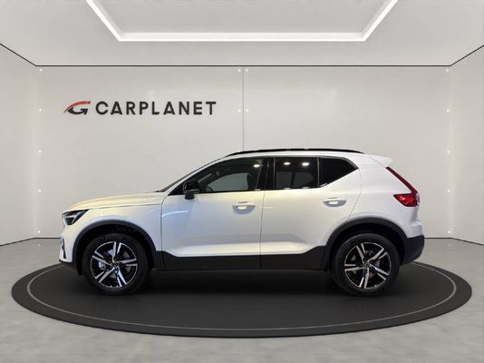 Volvo XC40 2.0 B3 MH Plus Dark