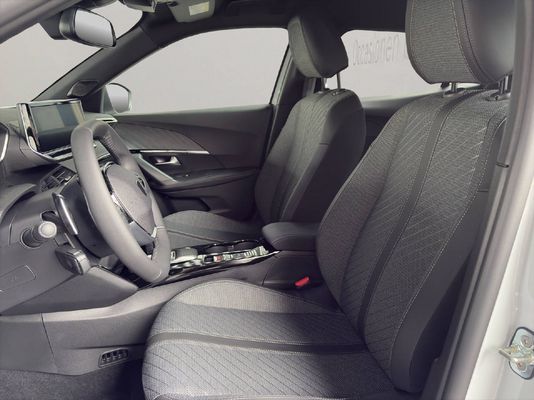 Peugeot 2008 1.2 Hybrid 145 Allure Premium