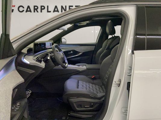 Peugeot 5008 1.2 Hybrid GT