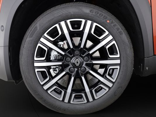 Renault R4 E-Tech Comfort Range iconic