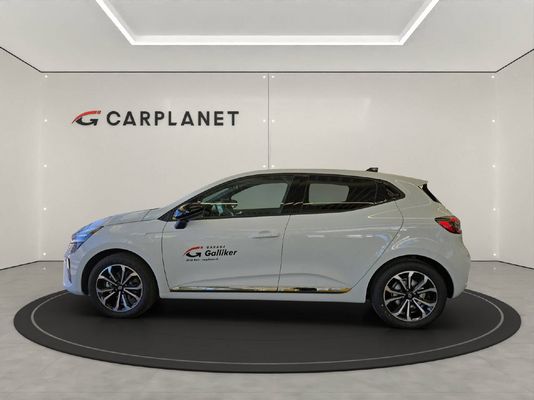 Renault CLIO techno E-TECH full hybrid 145